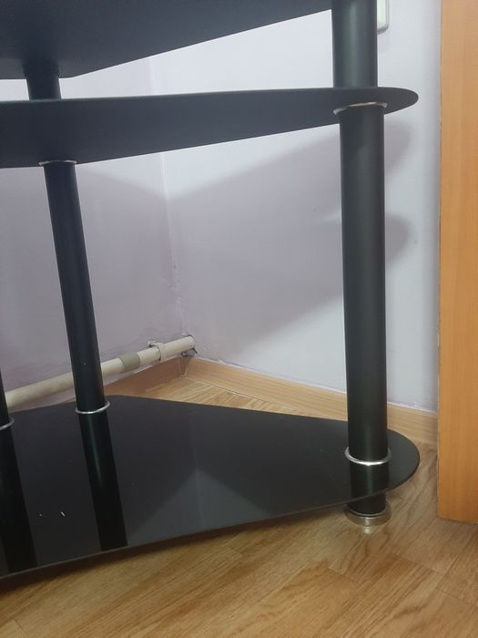 Продам стеклянную тумбу