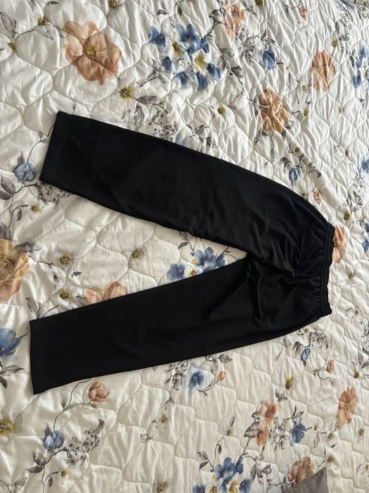 Свободные легкие штаны черного цвета