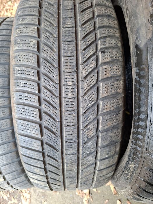 Продам шины. 255/50/19 континенталь