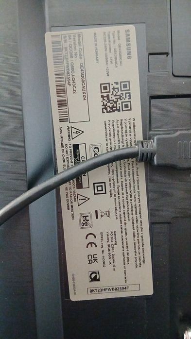 Продавам Самсунг QLED/Q60C 43 / 108 см ДОГОВАРЯНЕ!