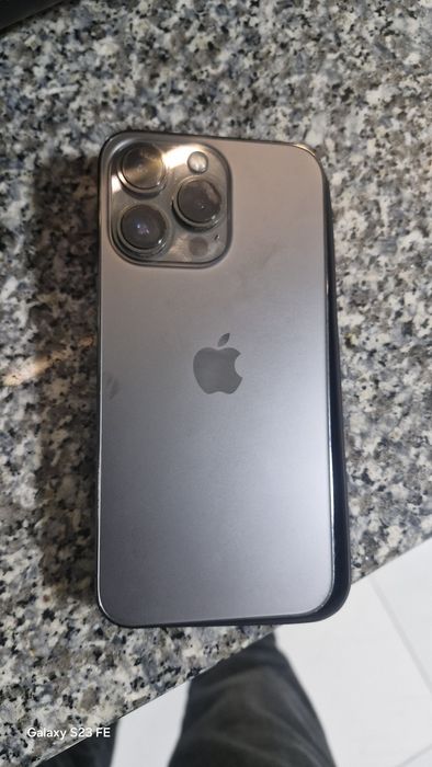 Продам iphone 13 про 128г
