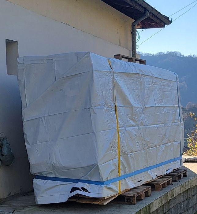 Винили - билбордове