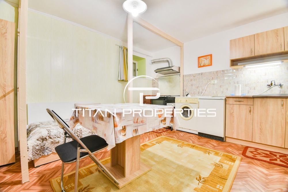 Дава се под наем Двустаен апартамент в София, Център - 45 кв.м за 433.5 € - Снимка #2