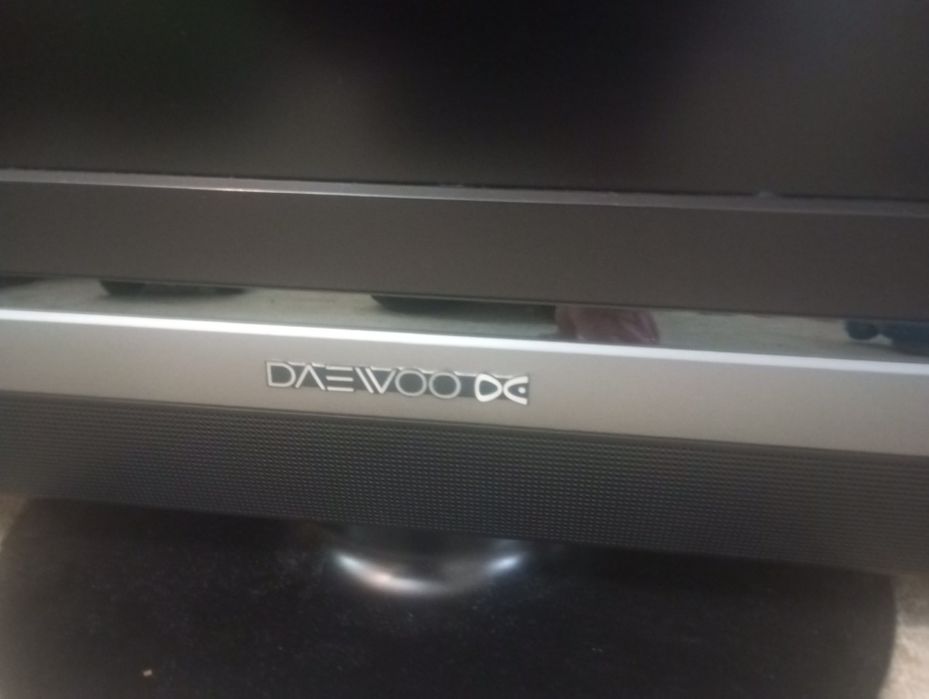 Продам телевизор