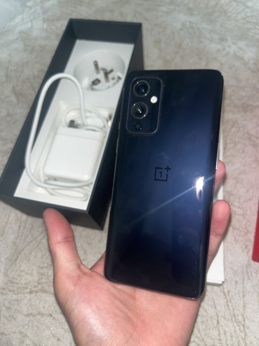 OnePlus 9(5G) 256g + 12ram