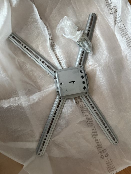 Стойка за телевизор до 42”