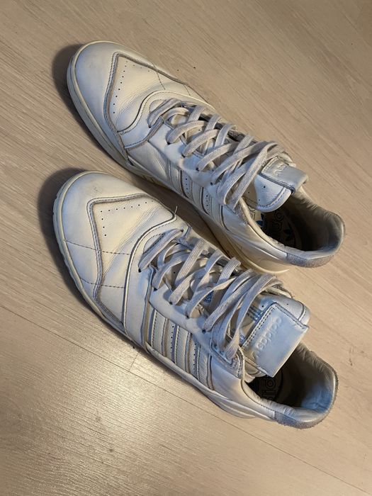 Adidași Adidas unisex albi