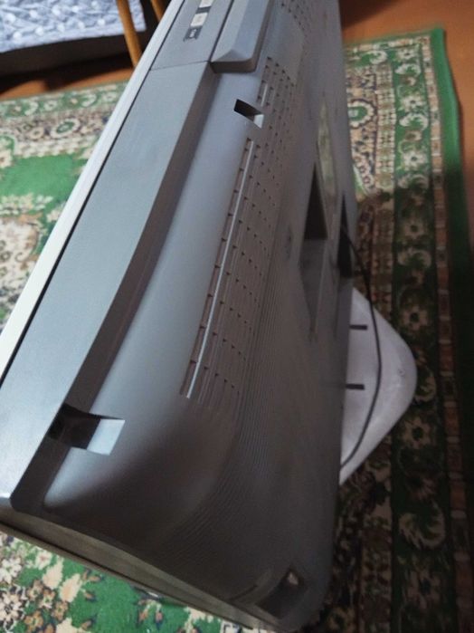 Телевизор Панасоник