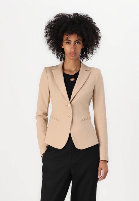 Блейзър и пола Patrizia Pepe, Elisabetta Franchi, Max Mara