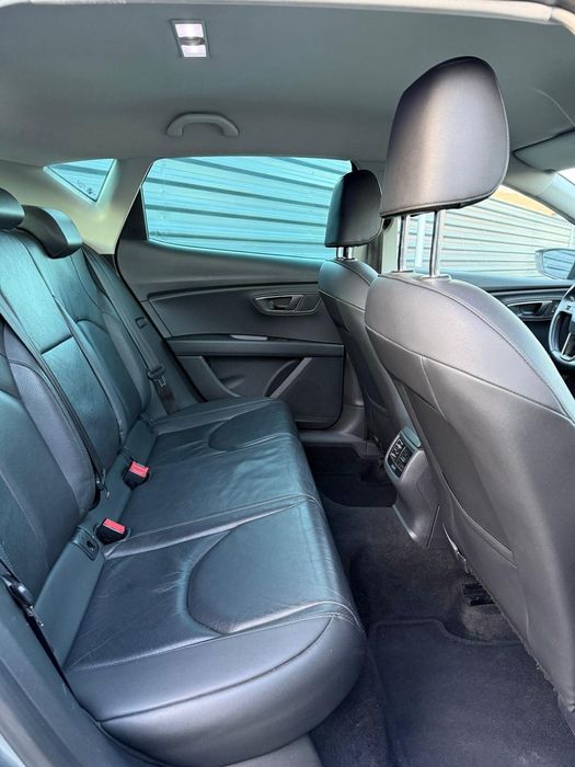 Seat Leon 1.6TDI Matrix Xenon Led Navigatie Lane Assist