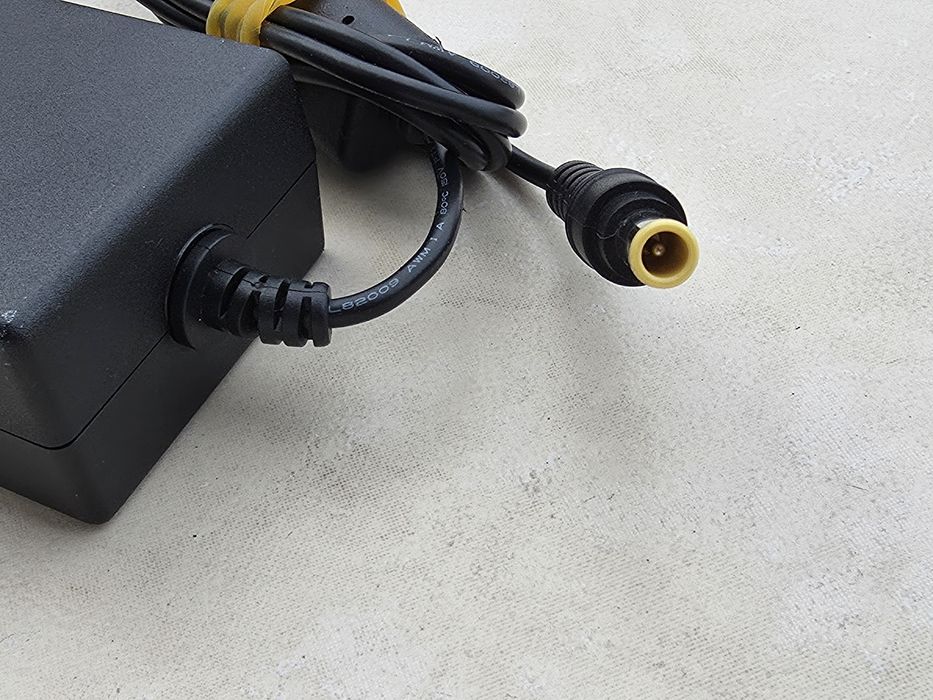 Alimentator  Sony 18V 3A 54W mufa cu pin