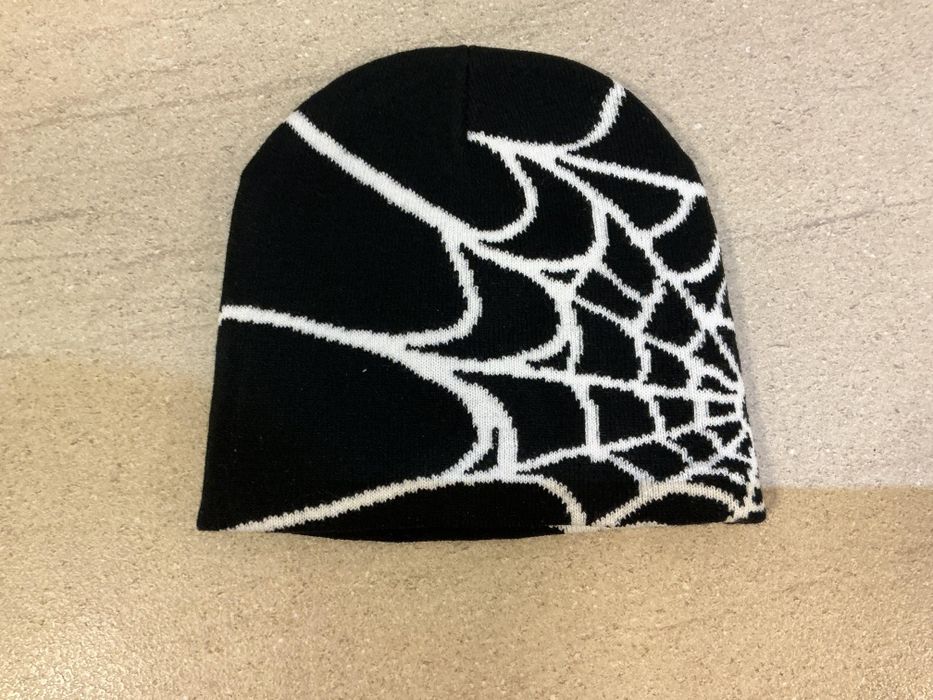 Căciulă beanie neagră cu model spider web , streetwear ,unisex