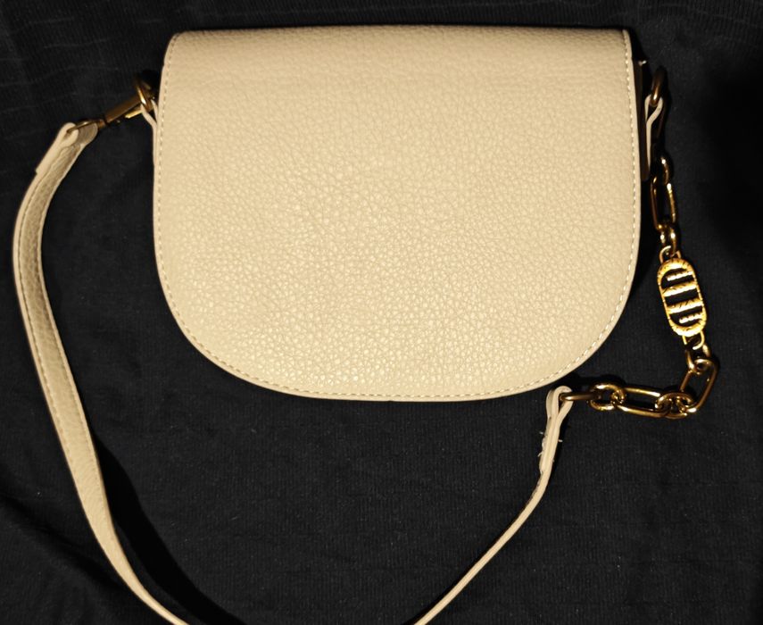 Женская сумочка бежевая