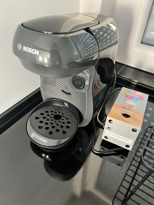 Bosch tassimo кафе машина с капсули