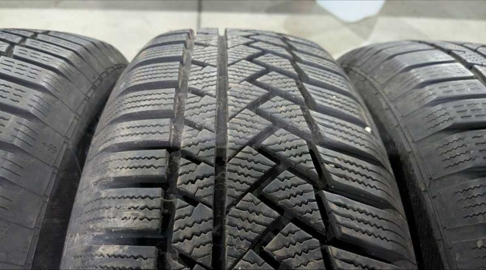 Зимни гуми с борд 215/70 R 16 - 4 броя