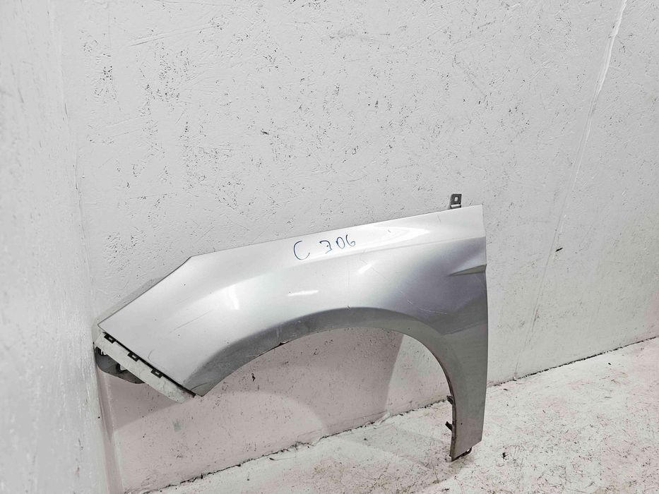 Aripa stanga fata Ford Focus 3 (CB8) [Fabr 2011-2015] Moondust Silver