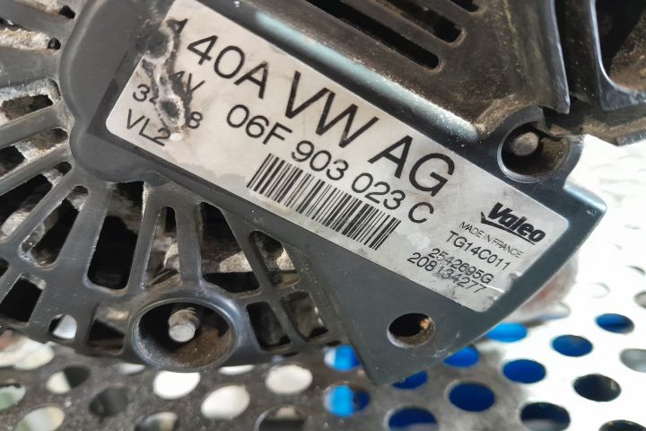 Alternator 06F903023C Skoda Octavia a 2-a generatie (facelift)