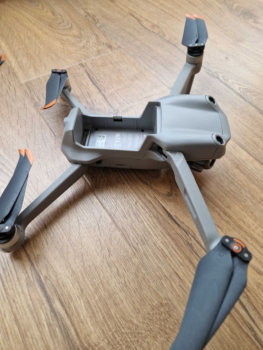 DJI AIR 2S fly more combo 5 батерии