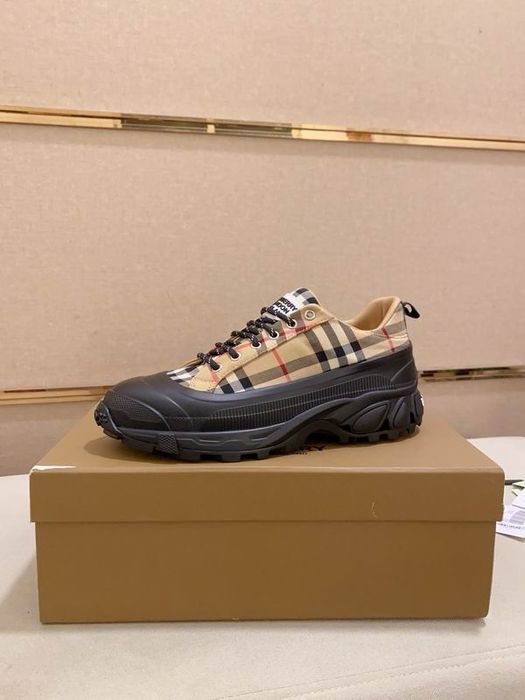 Burber*ry sneakers