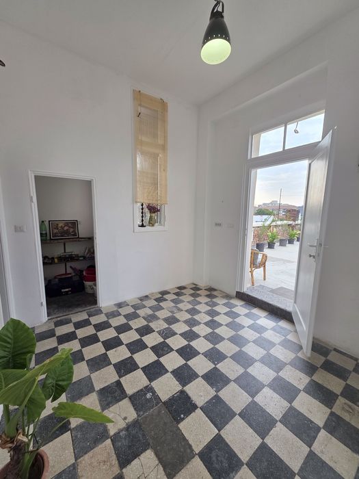 Proprietar vând apartament cu 1 camera ultracentral 40 mp cu panorama