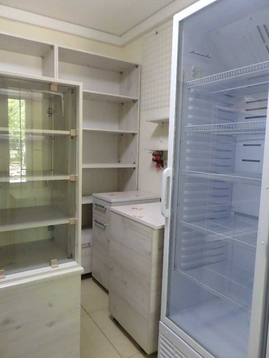 Продуктовый магазин с пекарней