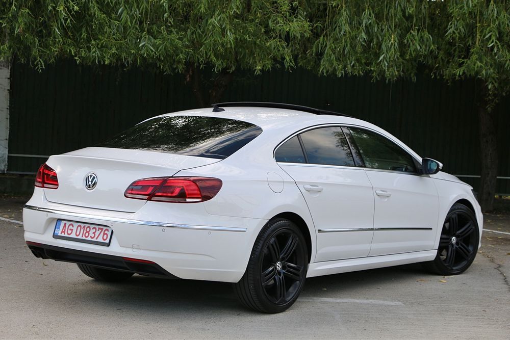 VW Passat CC / R line / 2014 / Automat / Panorama / Navigatie / Euro 5