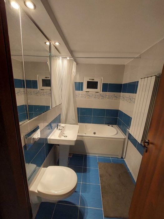 Închiriez apartament 3 camere, Zona Monument