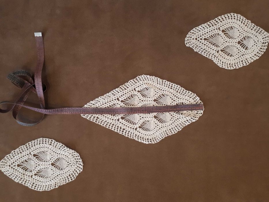 Карета, покривка и блуза на една кука