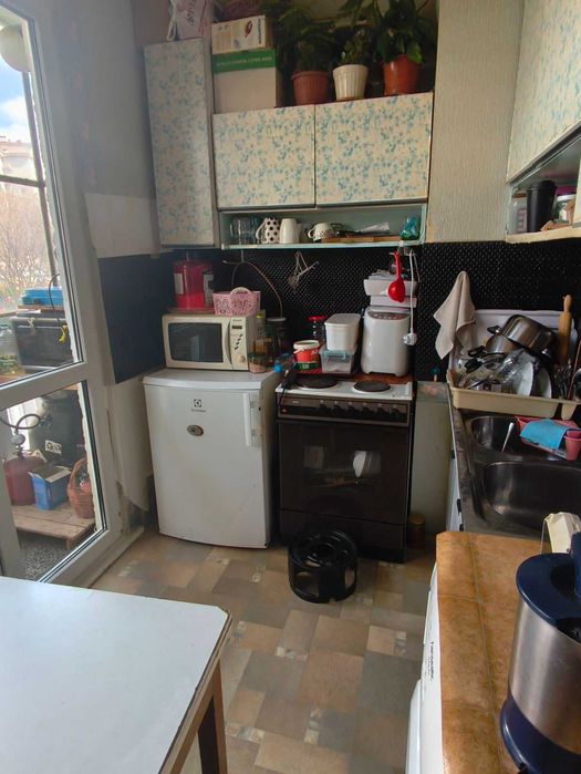 Тристаен обзаведен апартамент Възраждане 3-Касабова