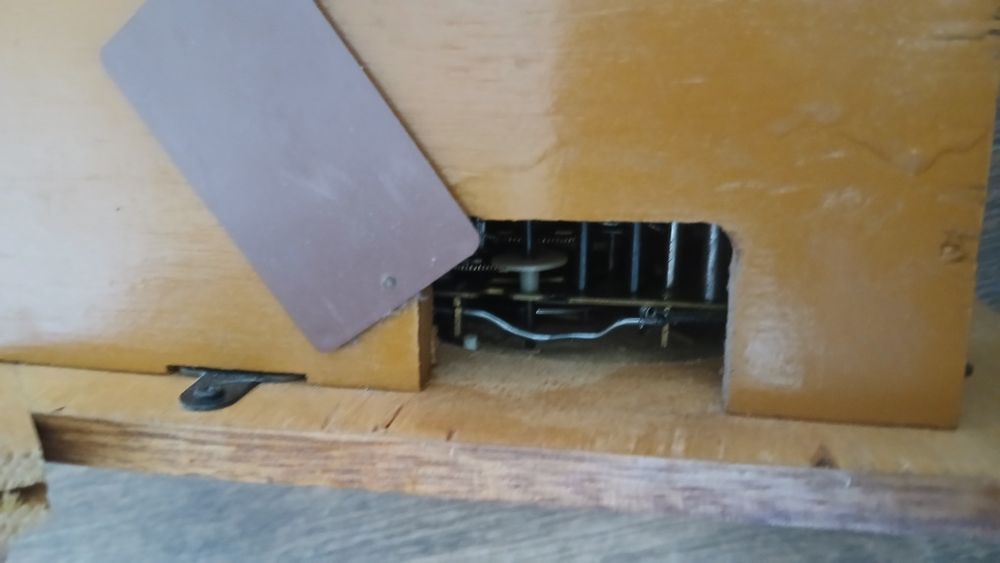 Часы маяк с кукушкой