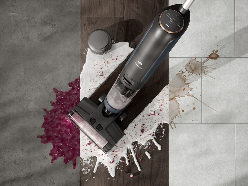 AEG Безкабелна прахосмукачка за сухо и мокро почистване