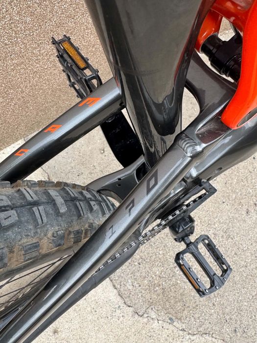 Карбонов Електрически велосипед 29/27.5  цола KTM MACINA PROWLER PRO  Колело