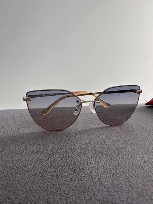 Слънчеви очила Guess