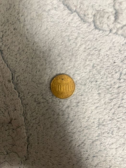 Продаю старинные монеты