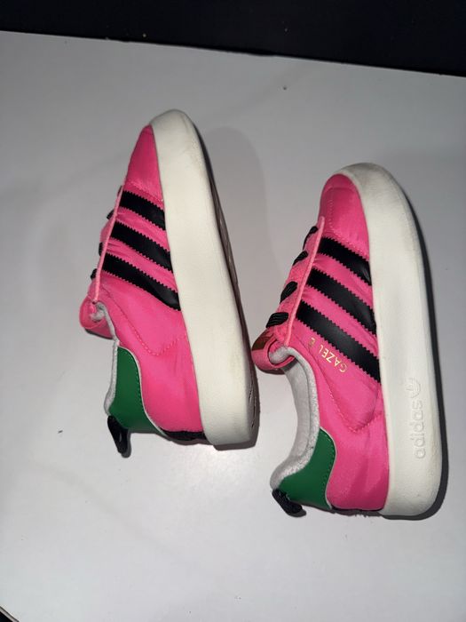 Adidași Adidas Gazelle marimea 31,5