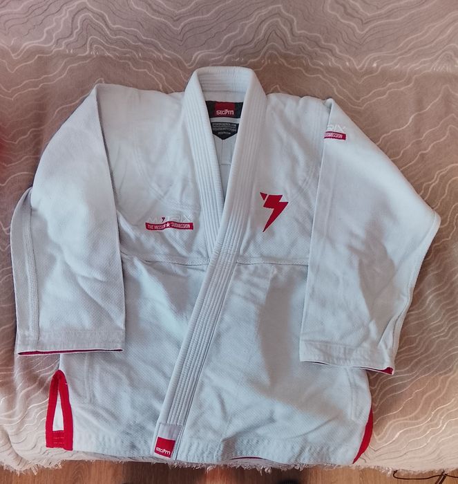 Продам кимано...