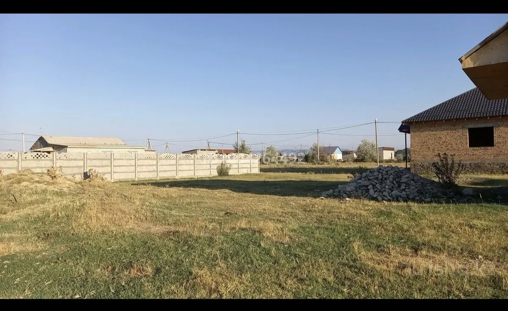 Продаю земельный участок