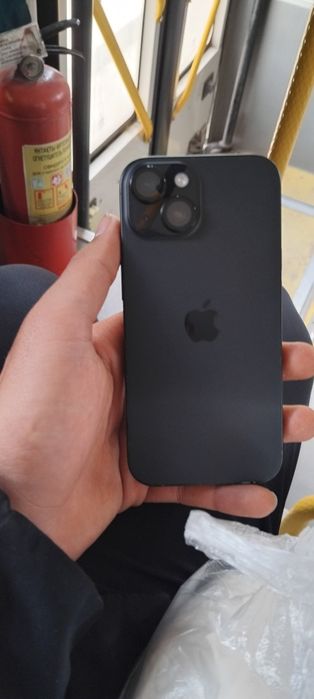 Айфон 15 простой