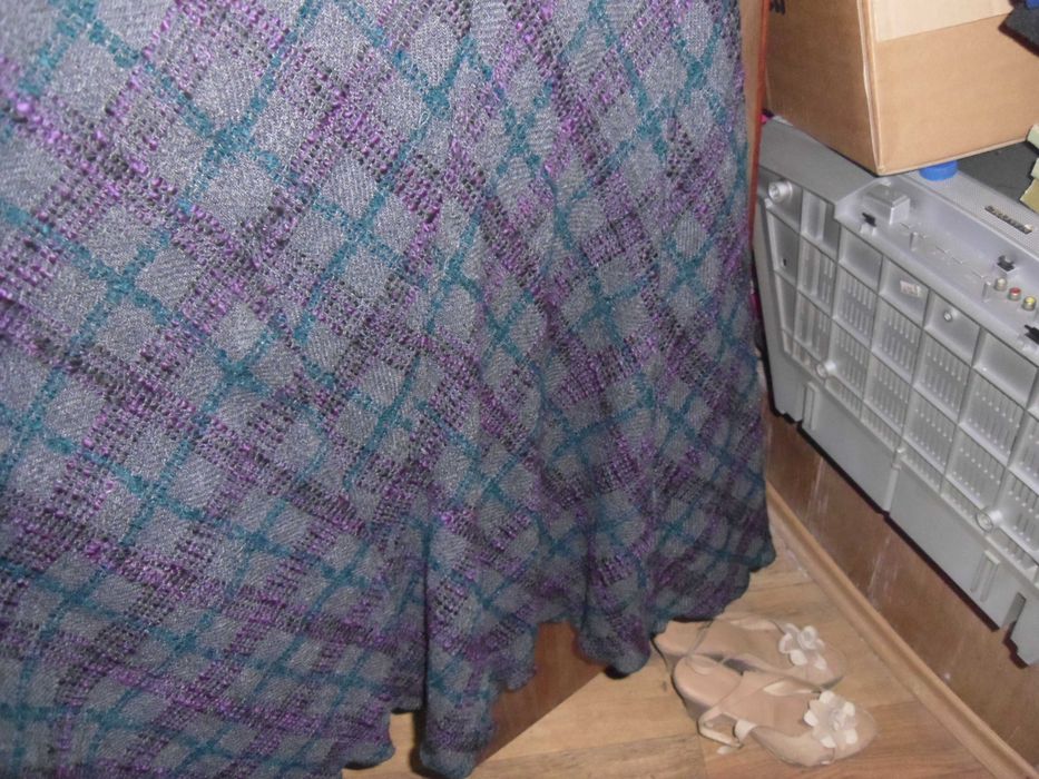 fusta stofa buclata.eleganta