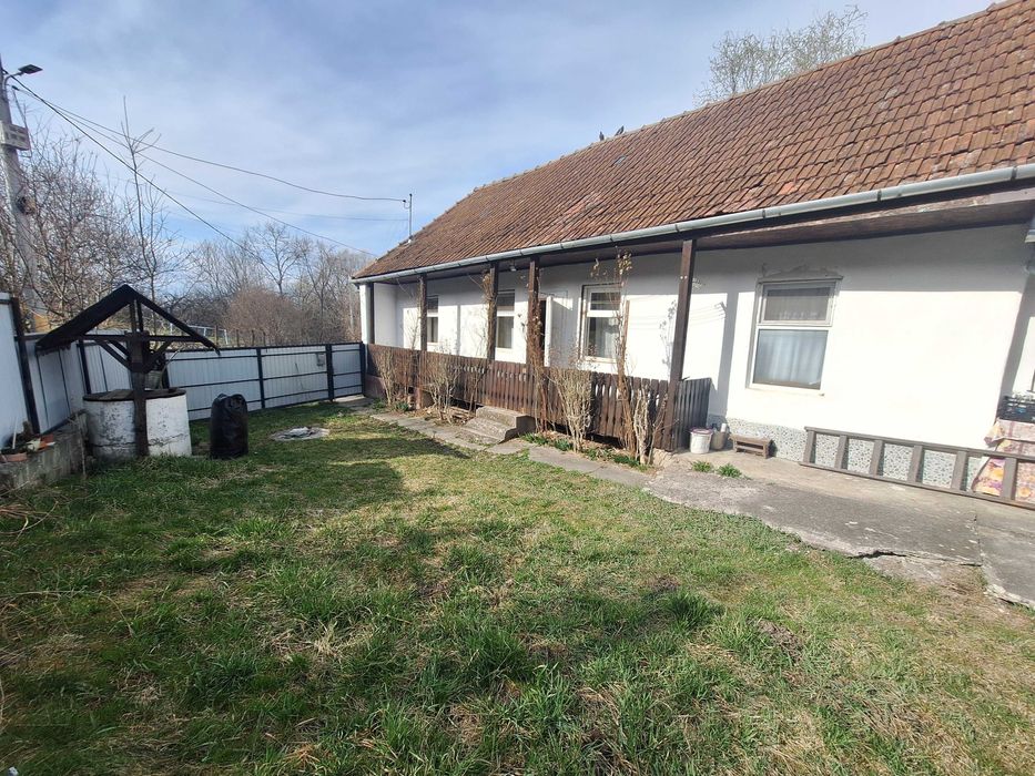 Vanzare casa Petelea 79 m²
