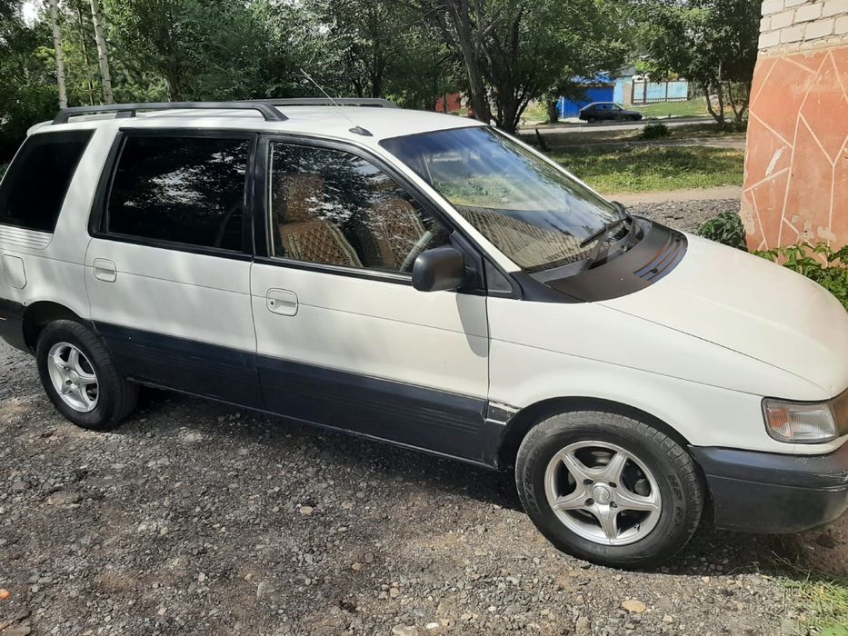 Продам Митсубиси Шариот