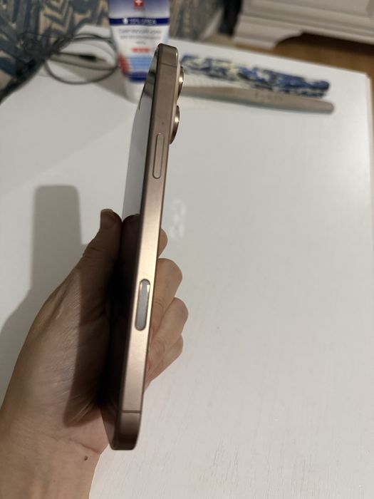 Продам Iphone 16 pro max 1TB