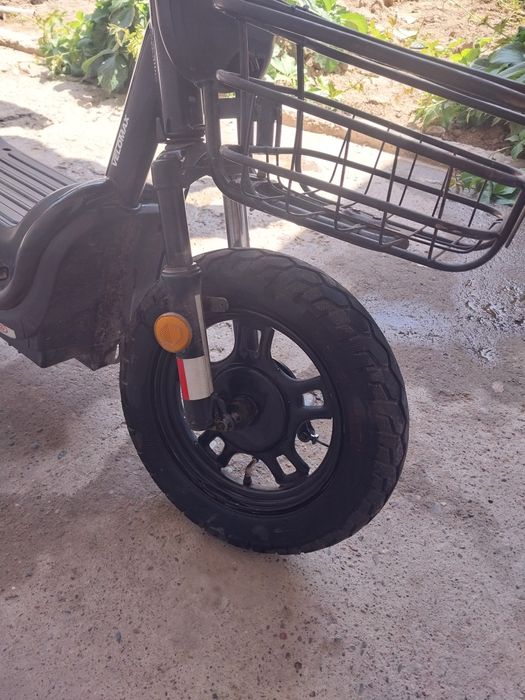 Електр скутер sotiladi