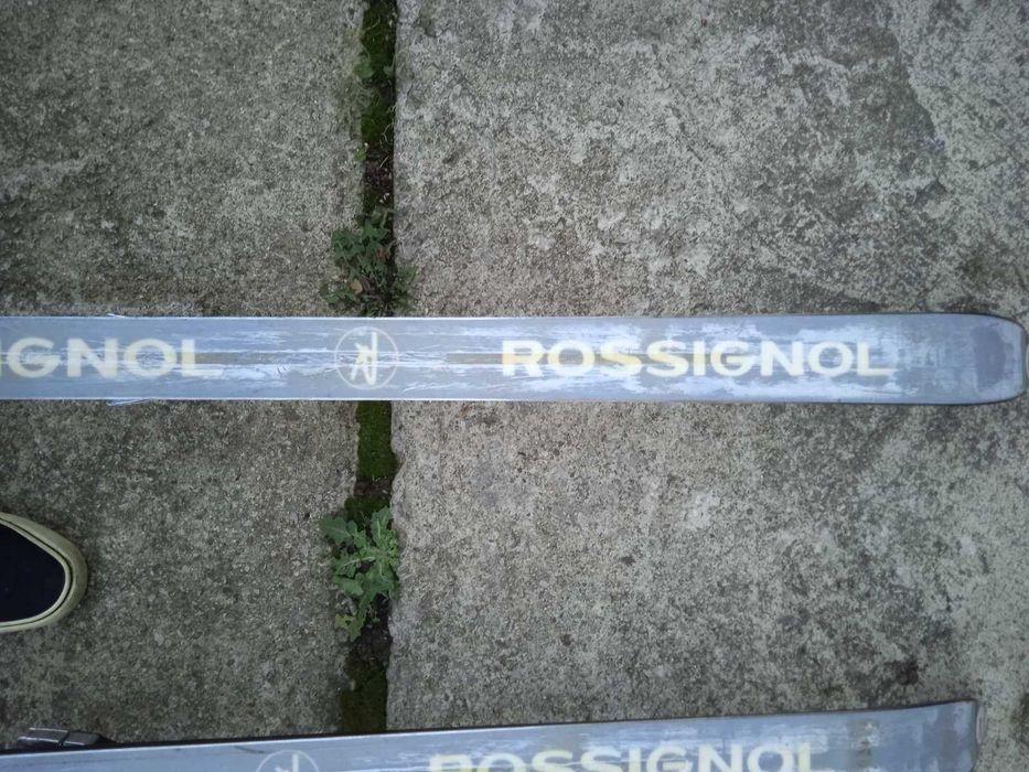 Ски два чифта. Volkl Competition 
и Rossignol