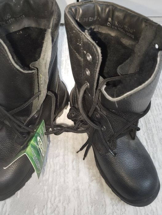 Берцы новые зима 16000