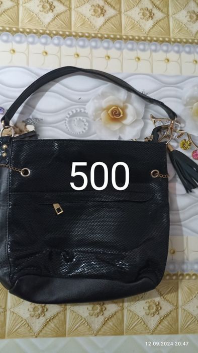 Продам женские сумки б/у