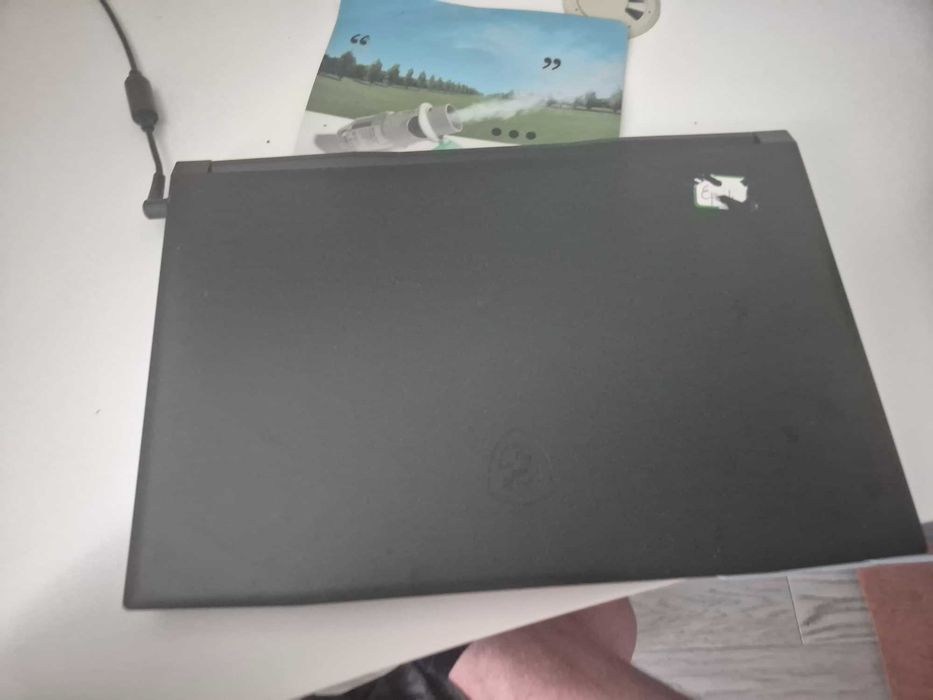 MSI Katana GF76-11UG412