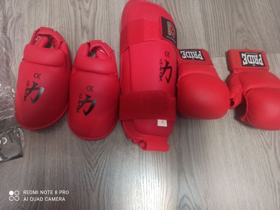 Протектори за крака,ръкавици за карате