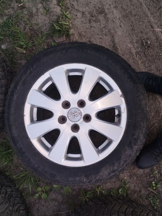 Продам диски литые.