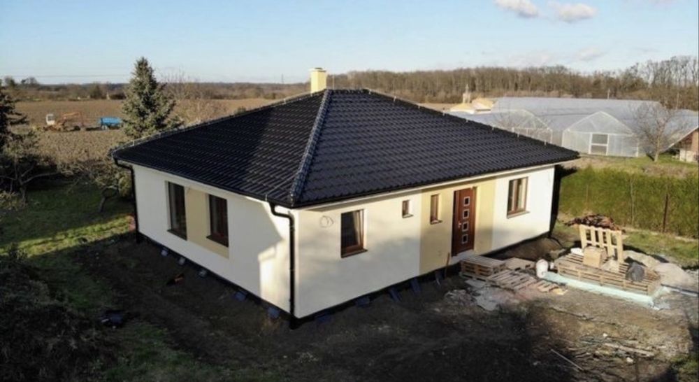 Producator case pe structura metalica la super pret